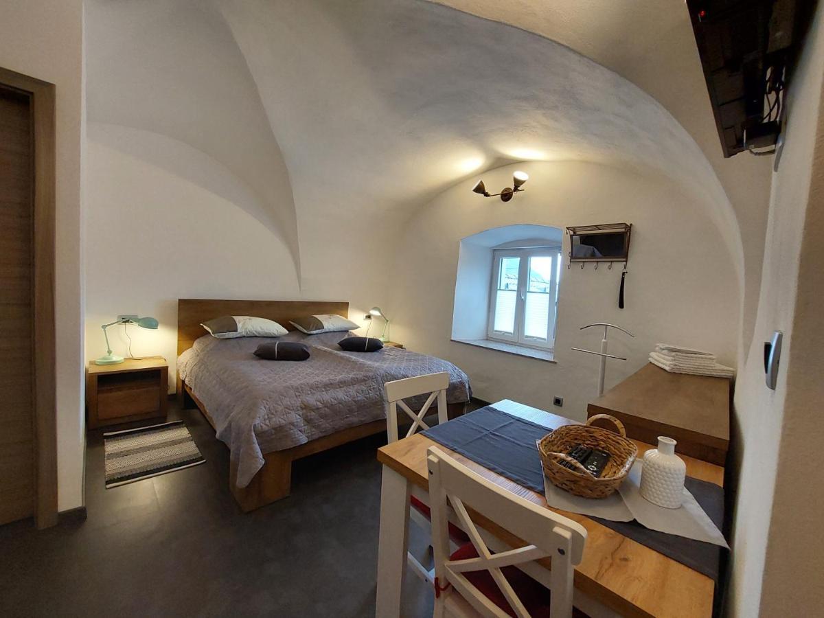 Apartmaji Pr'Pisk Бохинийска Бела Екстериор снимка