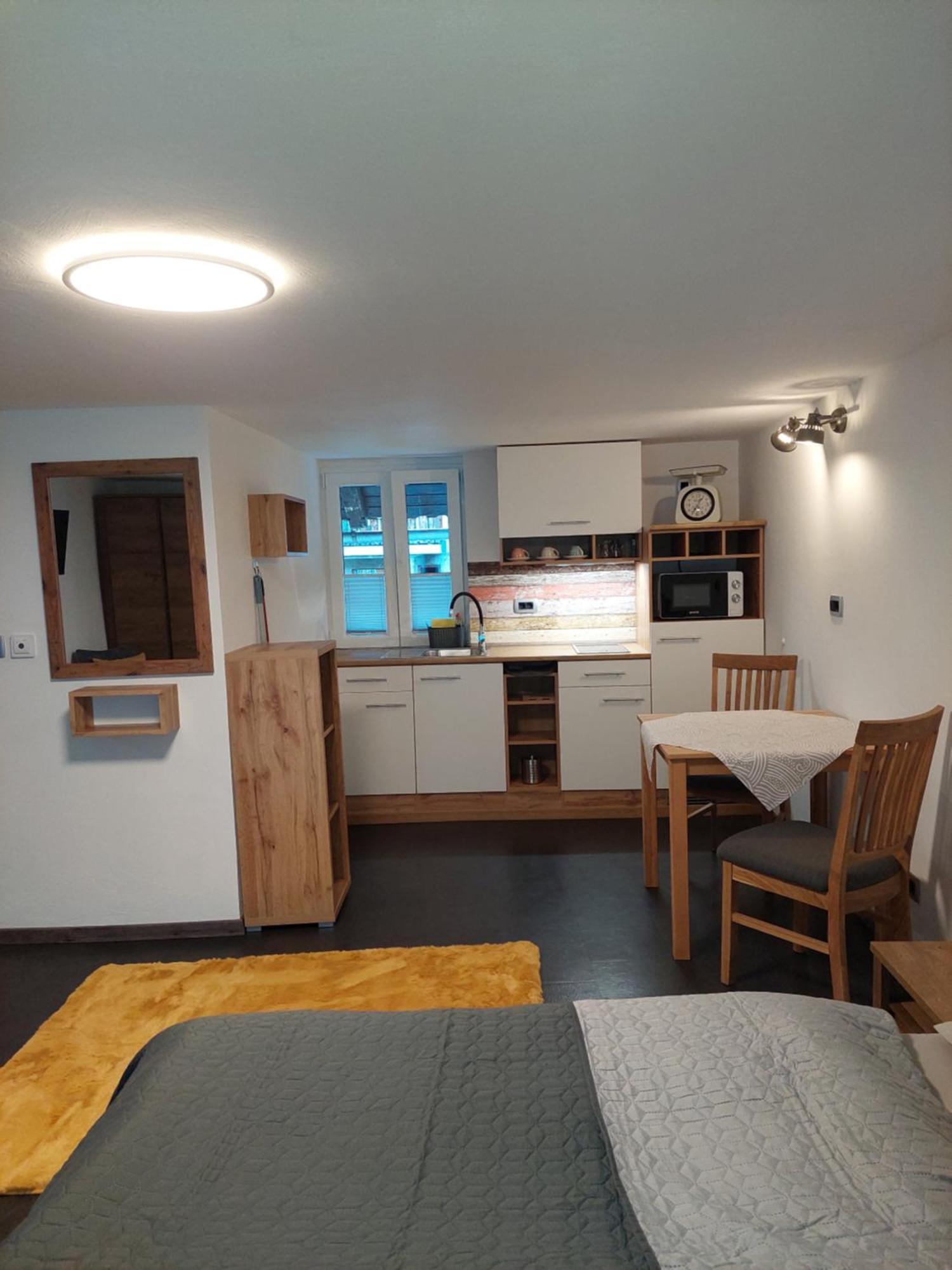 Apartmaji Pr'Pisk Бохинийска Бела Екстериор снимка