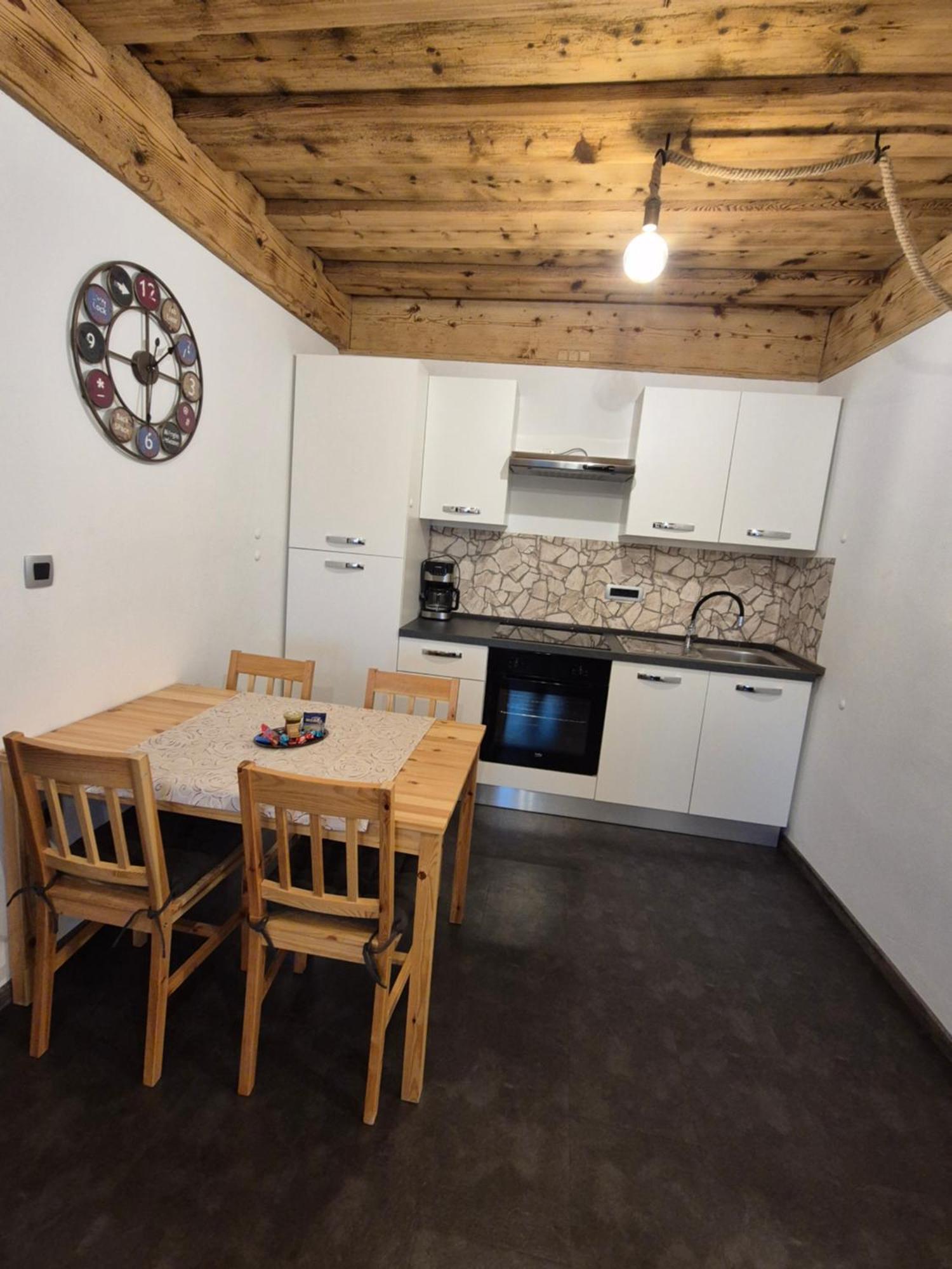 Apartmaji Pr'Pisk Бохинийска Бела Екстериор снимка